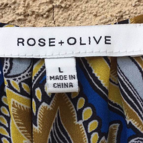 Rose + Olive Size Large patterned blouse. - Picture 3 of 3